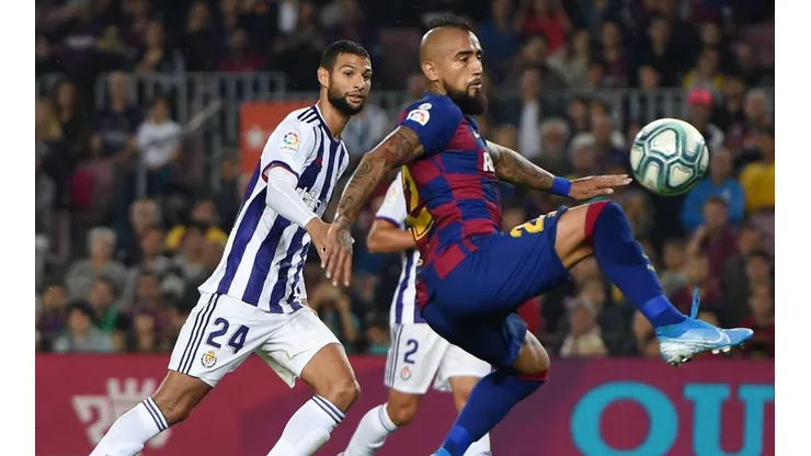 Arturo Vidal anotando un gol al Valladolid