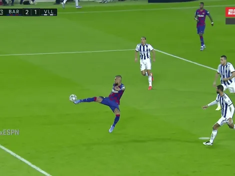 FOTOS | Arturo Vidal estira la pierna como un ninja y marca un golazo