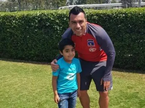 ¡Qué linda historia! Hincha de la U ayudó a su sobrino a conocer a Esteban Paredes