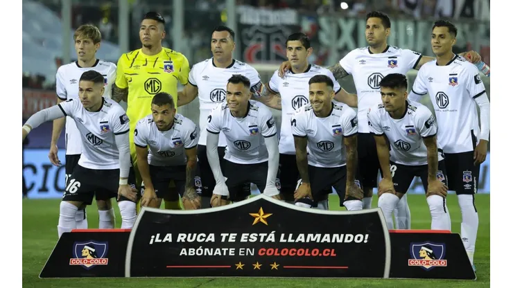 Colo Colo recibe a Huachipato en el Estadio Monumental