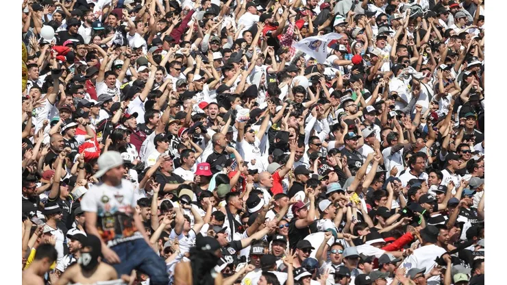 Hinchas de Colo Colo