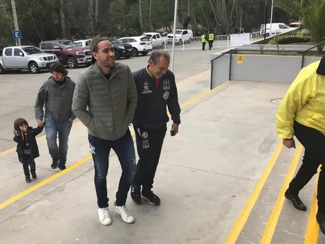 Matías Zaldivia llegó hasta el Sausalito para alentar a Colo Colo