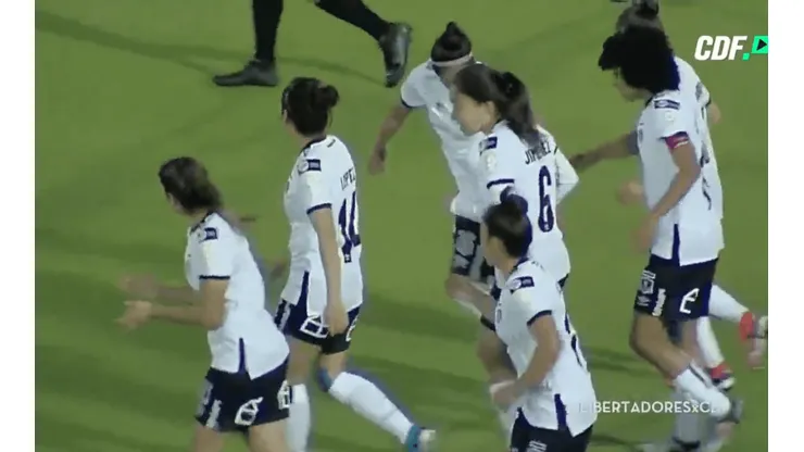 Colo Colo está venciendo 2-1 a Cerro Porteño