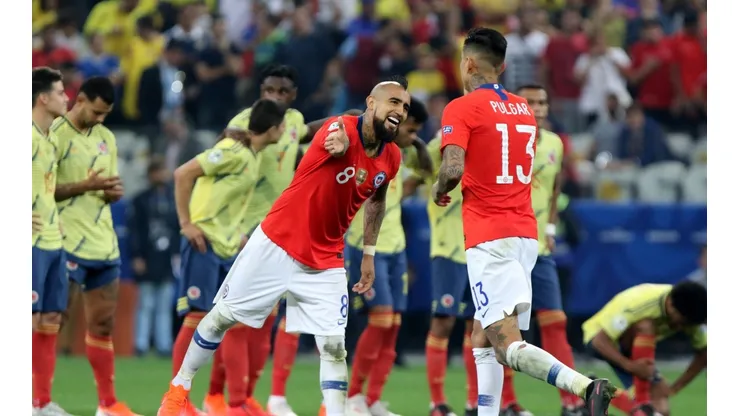 Arturo Vidal y Erick Pulgar serán titulares ante Colombia