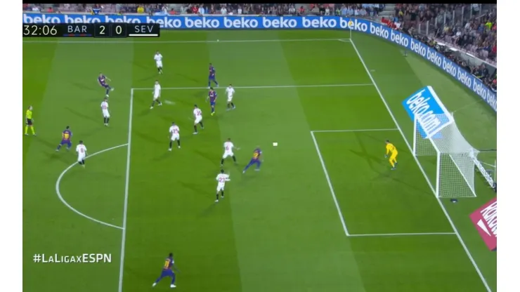 ¡Grande King! Golazo de Arturo Vidal en el Barcelona ante el Sevilla