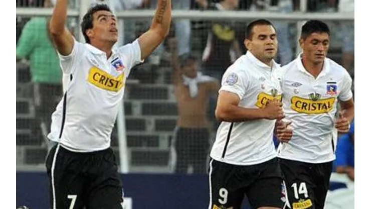 Torito y Paredes jugando por el Cacique.