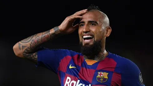 Arturo Vidal es titular en el Barcelona ante el Sevilla