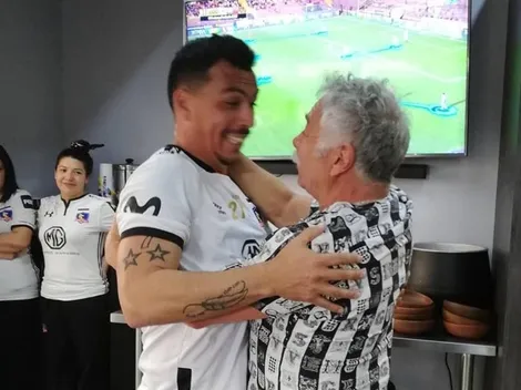 Paredes se da un emocionante abrazo con Caszely tras batir el récord