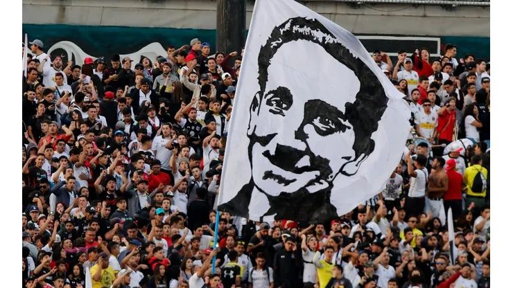 Hinchas en el Estadio Monumental
