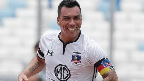 Esteban Paredes en Colo Colo