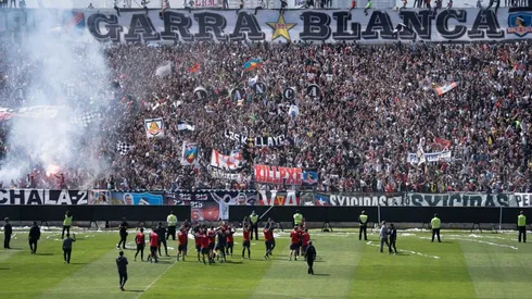 Jugadores e hinchas cantaron juntos en el Arengazo