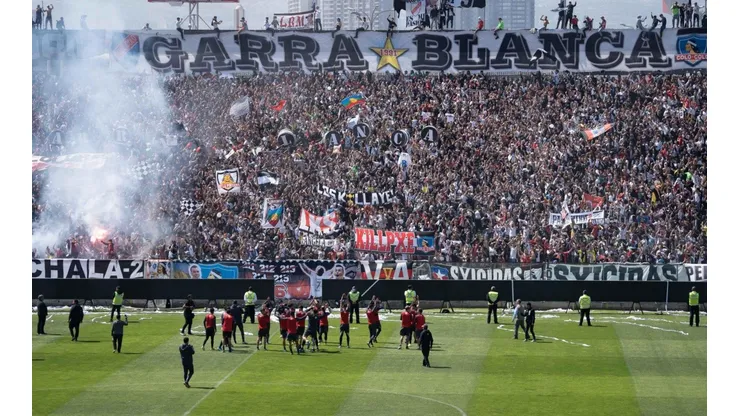 Jugadores e hinchas cantaron juntos en el Arengazo