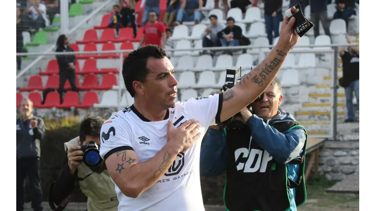 Esteban Paredes celebrando el gol 215