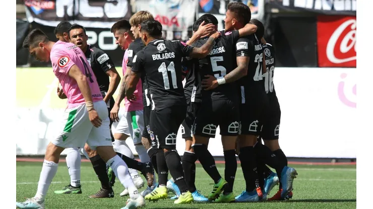 Colo Colo vuelve a los abrazos en La Florida