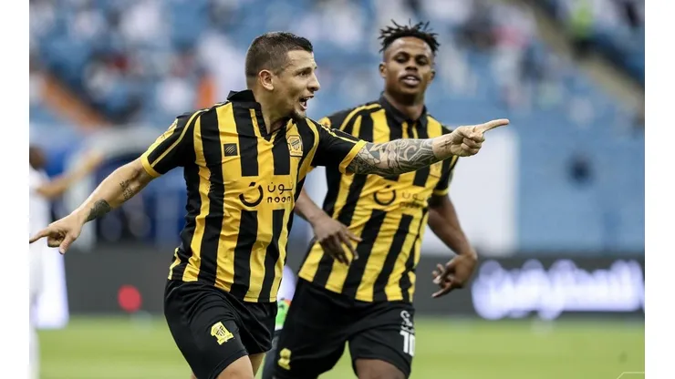 Emiliano Vecchio se lució en la Liga de Arabia Saudita