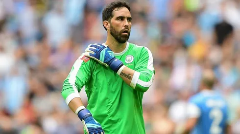 Claudio Bravo en la Community Shield