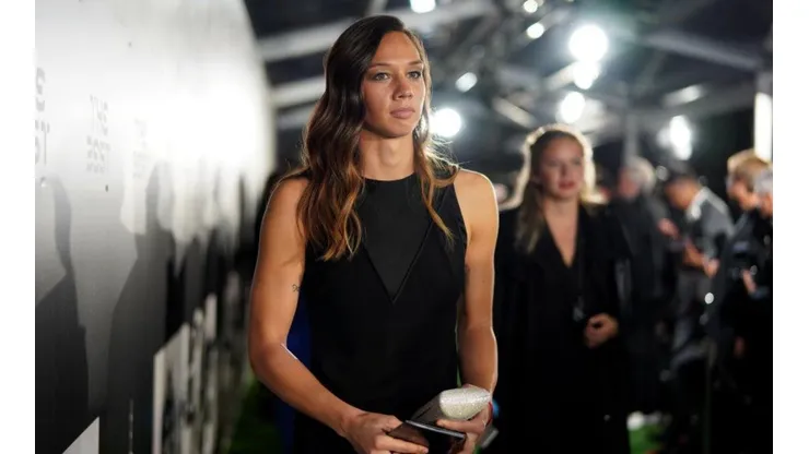 Tiane hace historia en el fútbol femenino