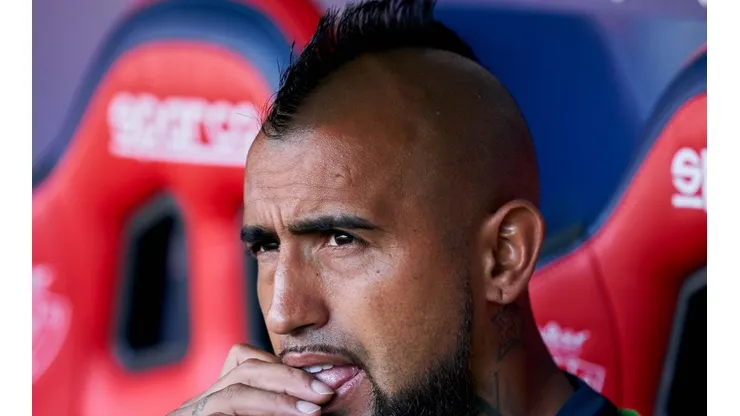 Prensa española le da con todo a Arturo Vidal