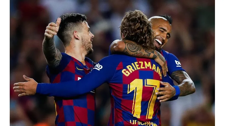 Arturo Vidal podría sumar minutos en el Granada vs Barcelona