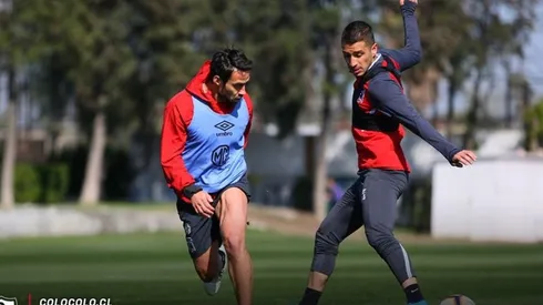 Carmona entrenando junto a Jorge Valdivia