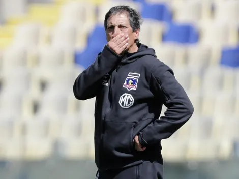 VIDEO | La hinchada de Colo Colo pide la salida de Mario Salas