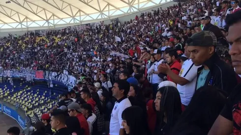 Hinchada de Colo Colo en Concepción