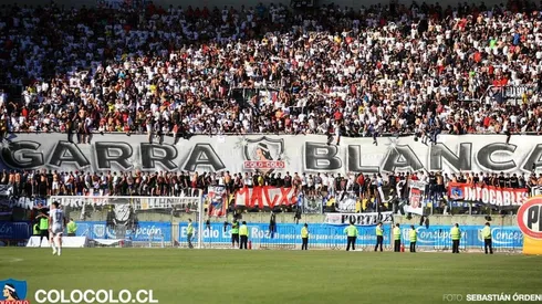Hinchada de Colo Colo en Concepción