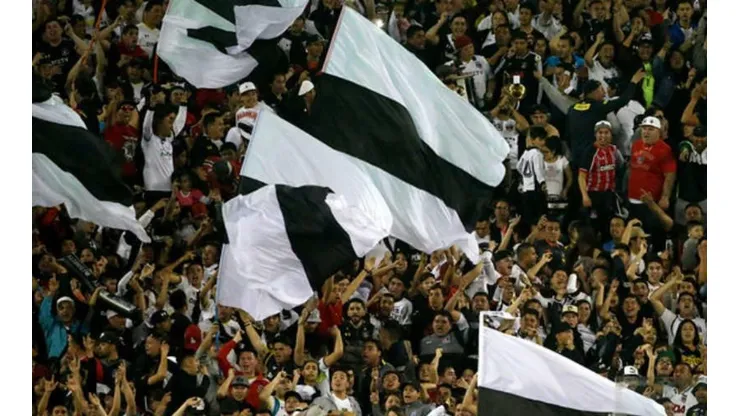 Hinchada de Colo Colo
