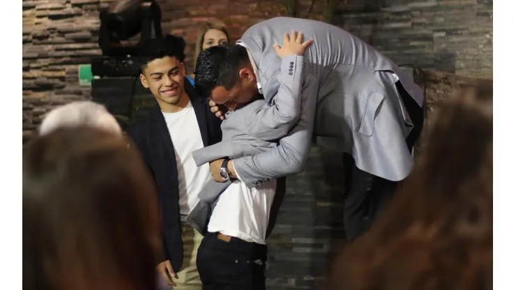 Esteban Paredes y sus hijos
