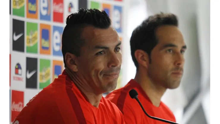 Esteban Paredes quiere que se solucionen los problemas en La Roja