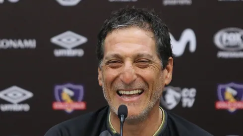 Mario Salas no se moverá de Colo Colo según Marcelo Espina