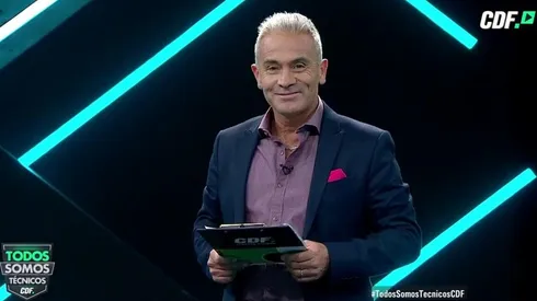 Olmos asegura que Salas se excede con los gritos desde la banca