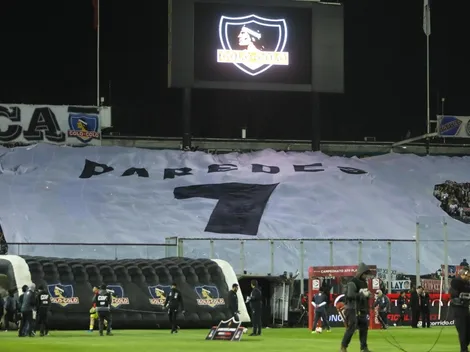 FOTOS | Hinchas desplegaron una camiseta gigante de Esteban Paredes