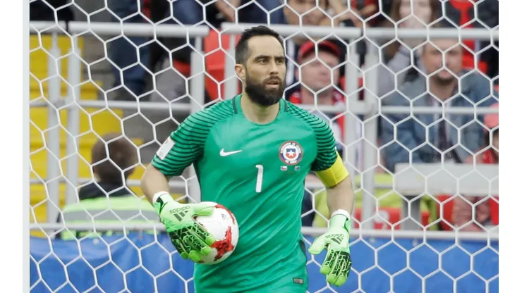 Claudio Bravo regresa a la Roja
