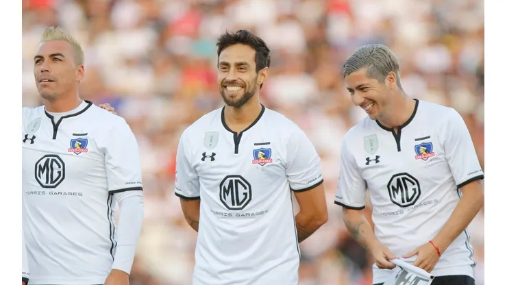 Paredes, Valdés y Valdivia todavía no coinciden en cancha este año