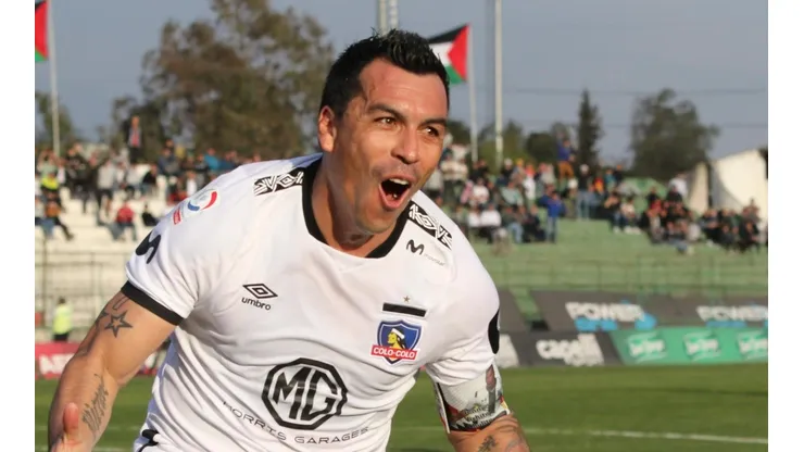 Paredes a un paso de la historia