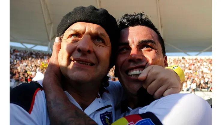 Aníbal Mosa no quiso hablar de montos sobre el premio de Esteban Paredes