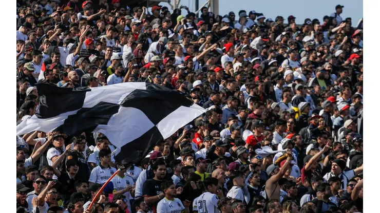 Hinchada de Colo Colo