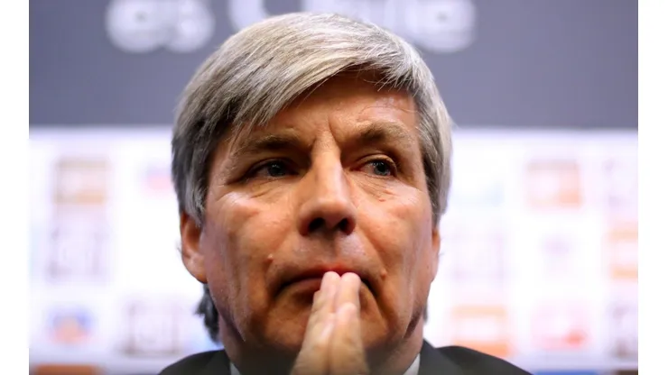 Harold Mayne-Nicholls explica las posibilidades de traer un refuerzo