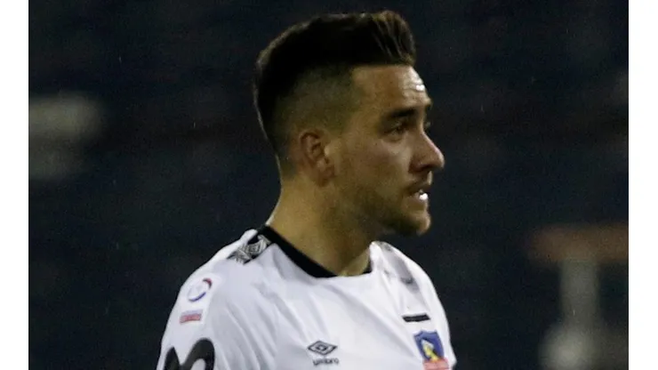 Colo Colo inicia su plan para buscar un refuerzo, tras lesión de Zaldivia