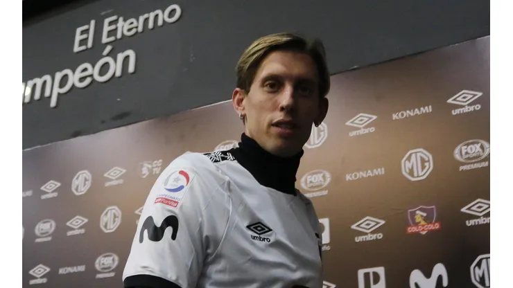 Rossi presentado en Colo Colo