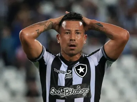 Mosa revela lo cerca que estuvo Colo Colo de fichar Leonardo Valencia