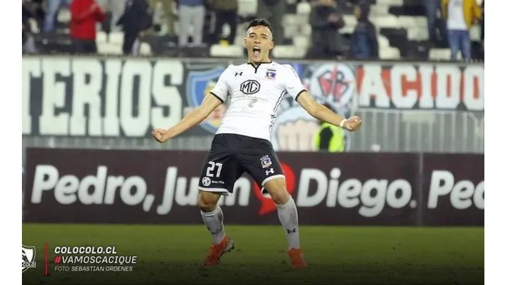 Branco Provoste con la camiseta de Colo Colo