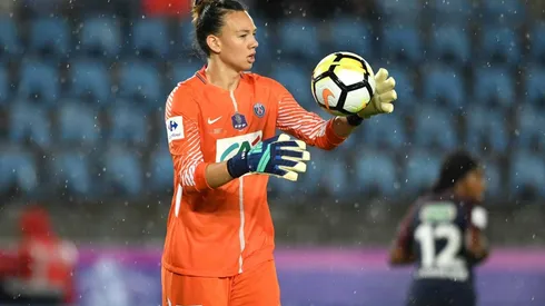 Tiane Endler campeona con el PSG.