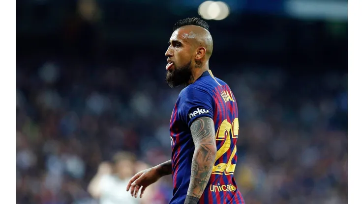 Vidal no fue citado para el debut del Barcelona