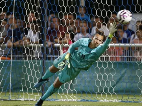 Video | Tiane Endler tapa dos penales en Francia