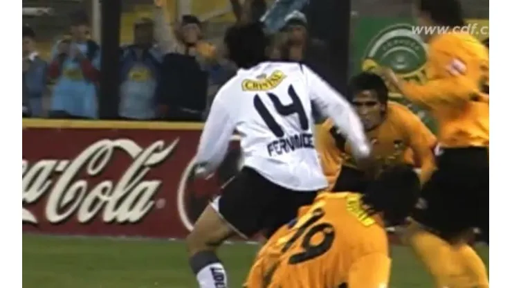 Matías Fernández nos deleitó con un gol maradoniano