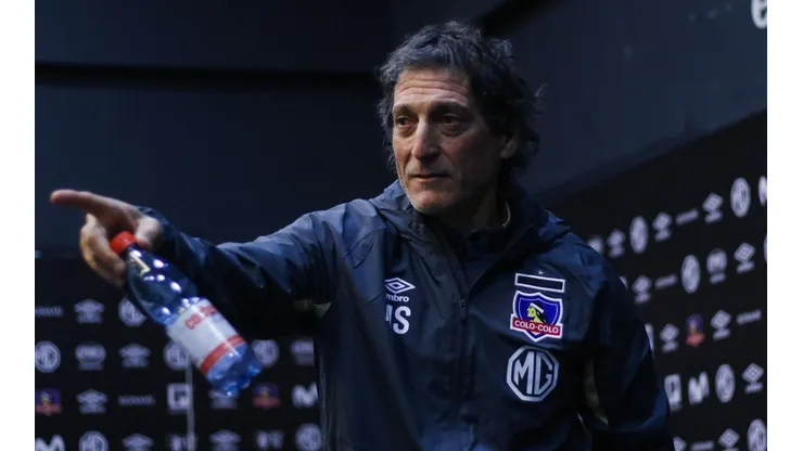 Mario Salas se abre a un refuerzo