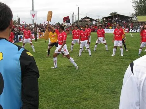 Raúl Olivares recuerda con DaleAlbo el partido en Rapa Nui: "Fue mágico"