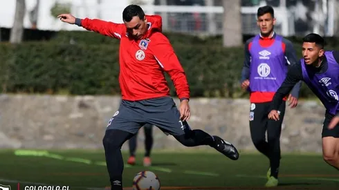 Esteban Paredes sumaría minutos ante Curicó Unido